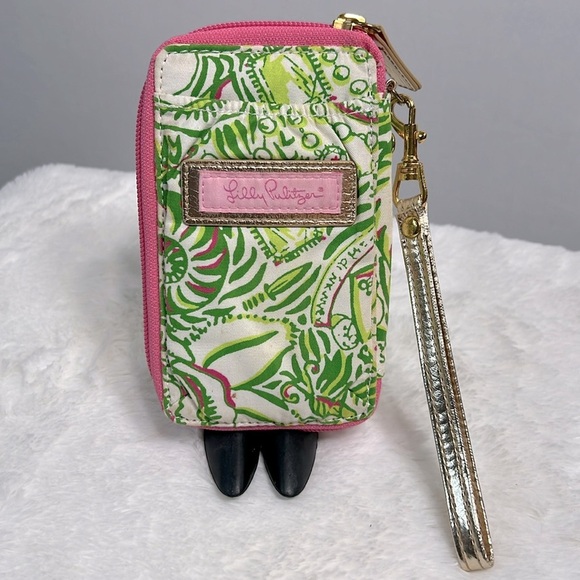 Lilly Pulitzer Handbags - Lilly Pulitzer Green Pink and White ID Card Wristlet
